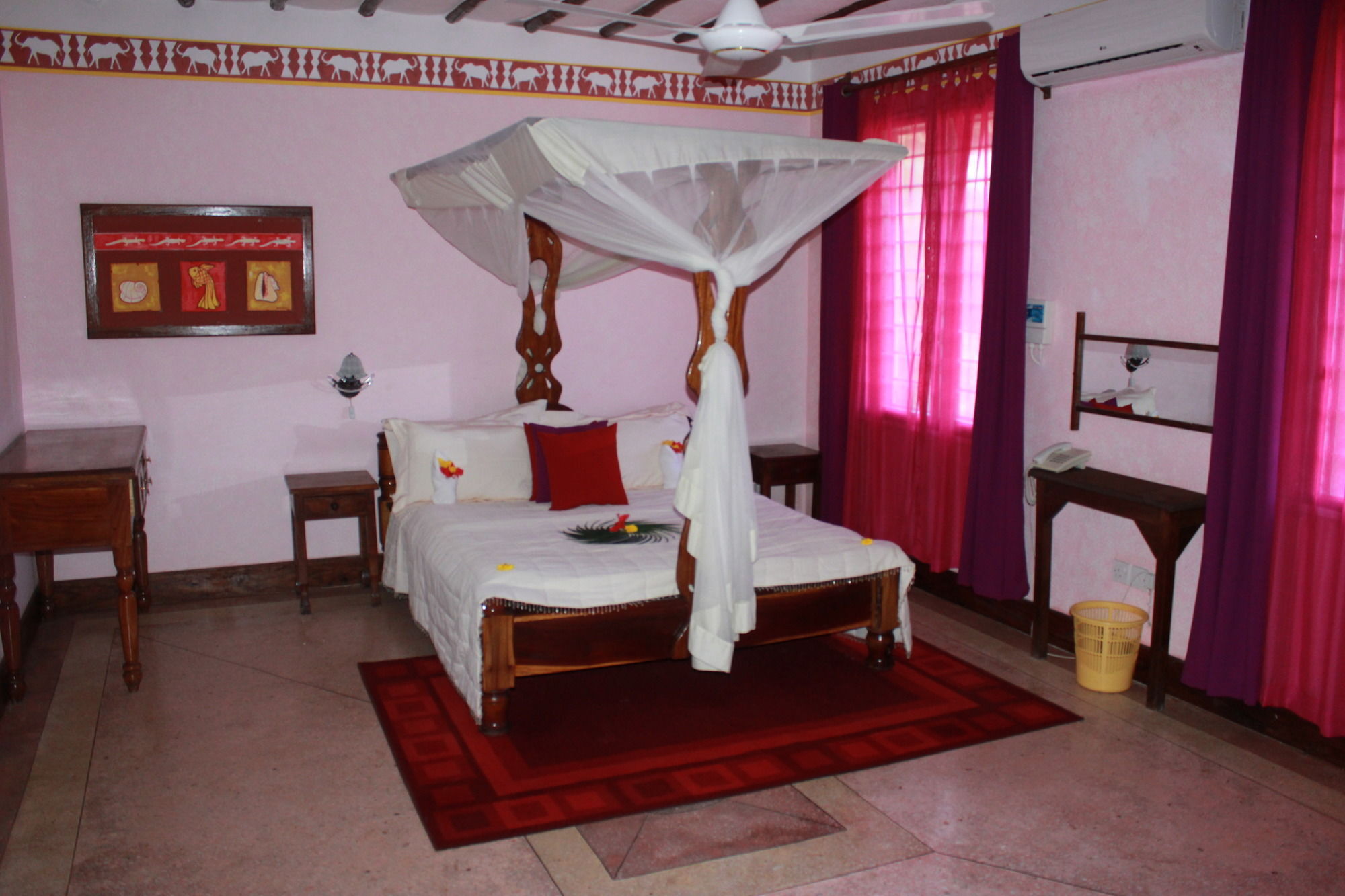 African Sun Sand Sea Beach Resort & Spa Bwejuu Buitenkant foto