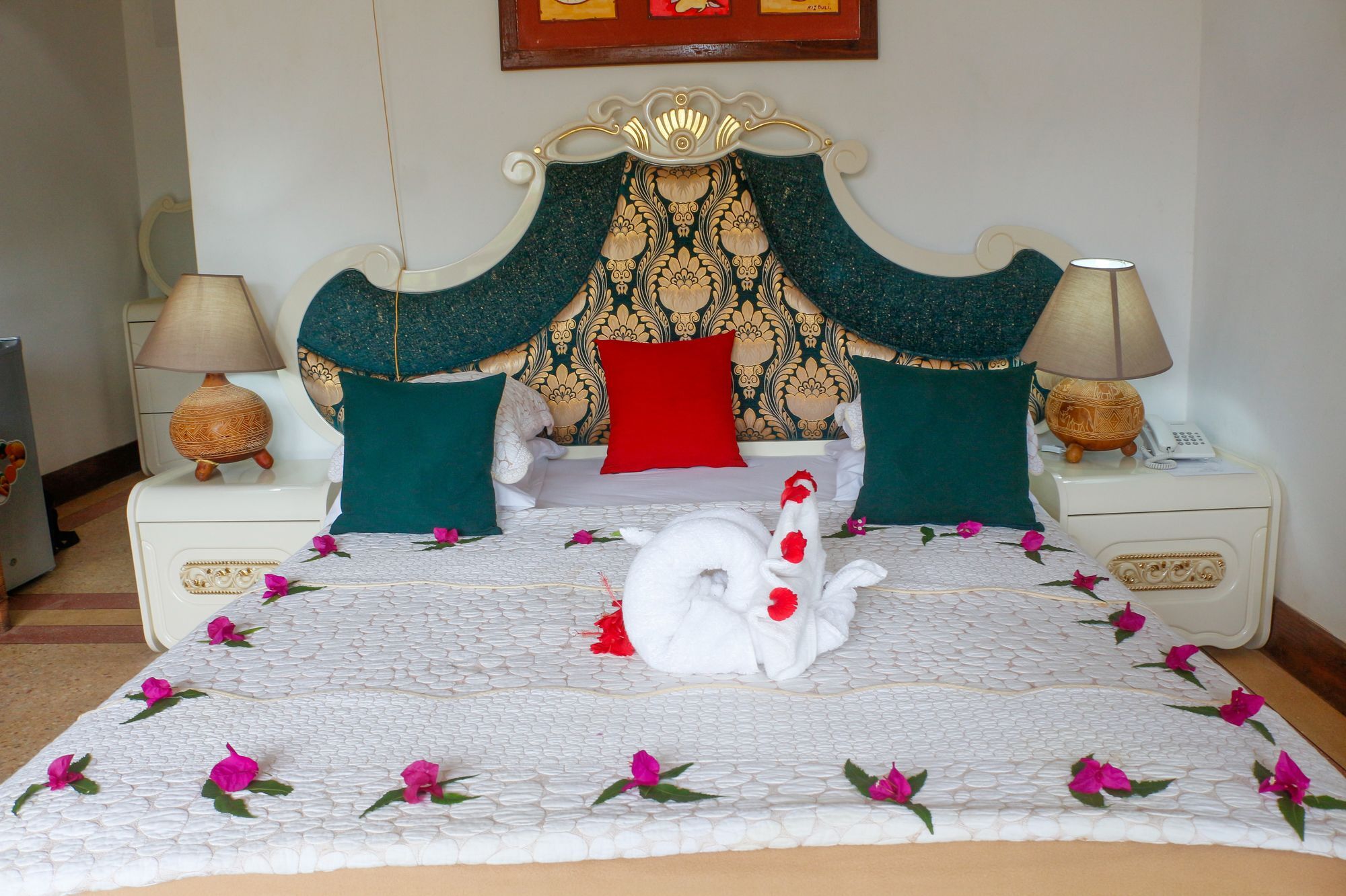 African Sun Sand Sea Beach Resort & Spa Bwejuu Buitenkant foto