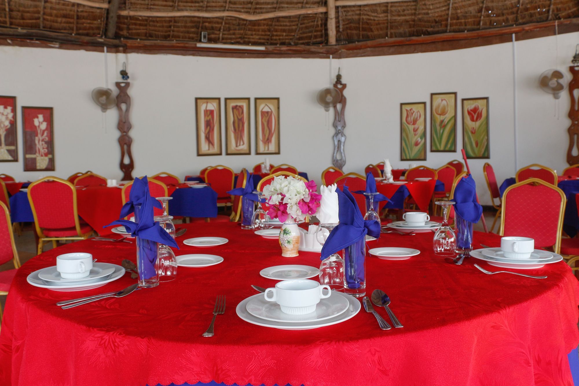 African Sun Sand Sea Beach Resort & Spa Bwejuu Buitenkant foto